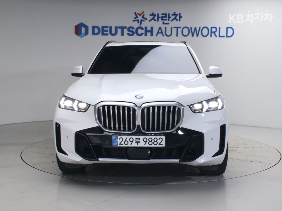 BMW X5 — miniaturë 3