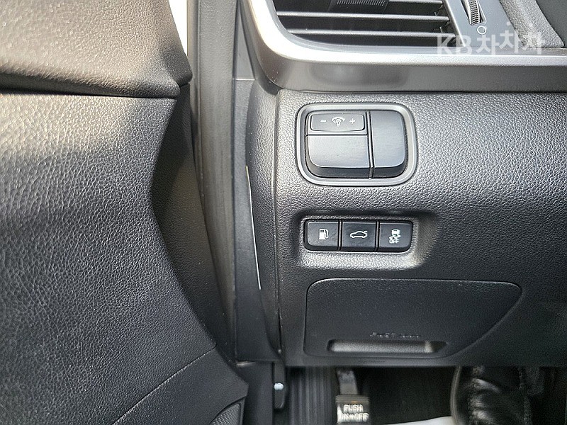 Kia K5 — miniaturë 9