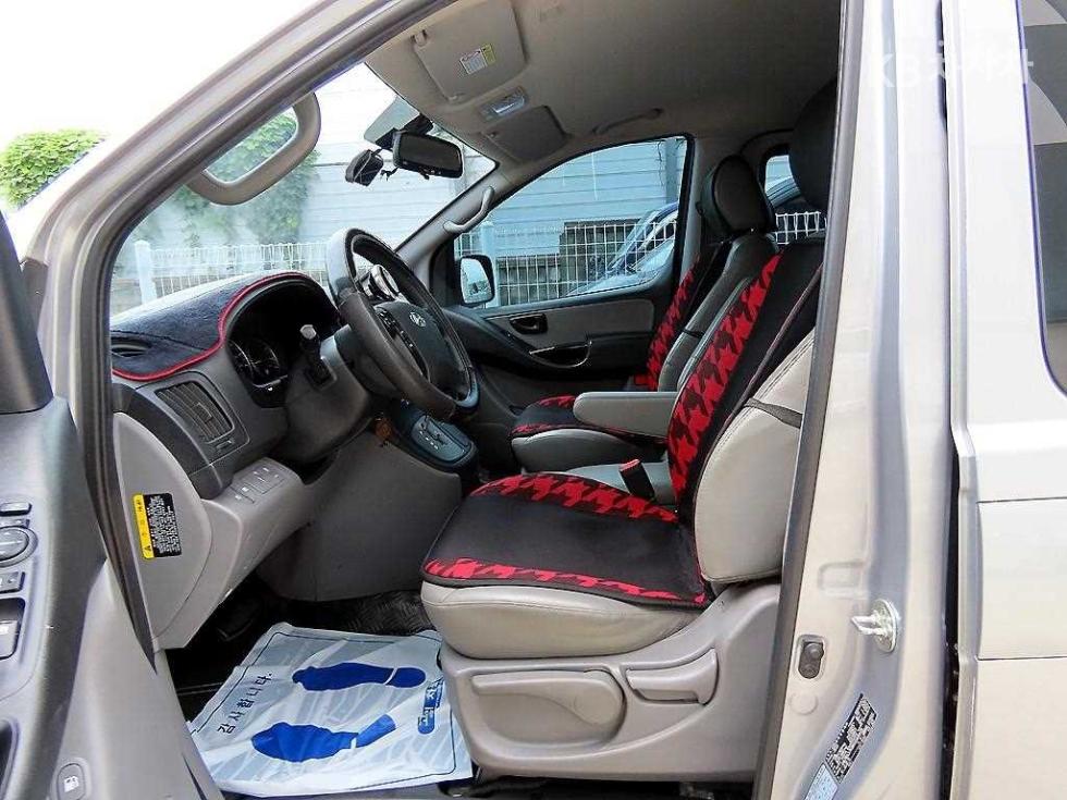 Hyundai Starex — miniaturë 5