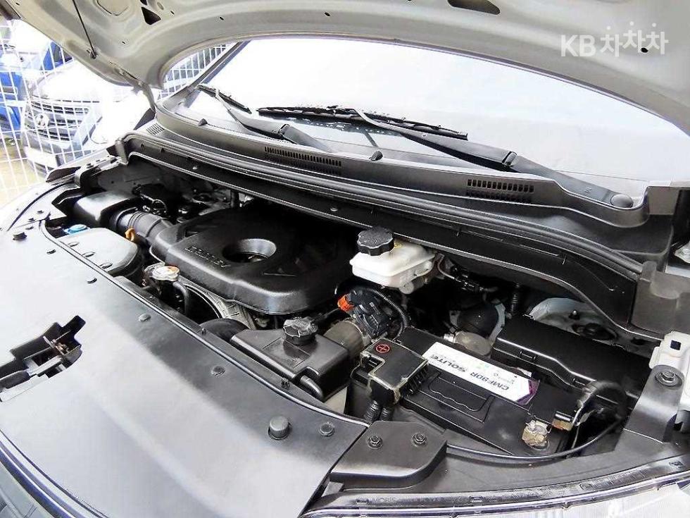 Hyundai Starex — miniaturë 18