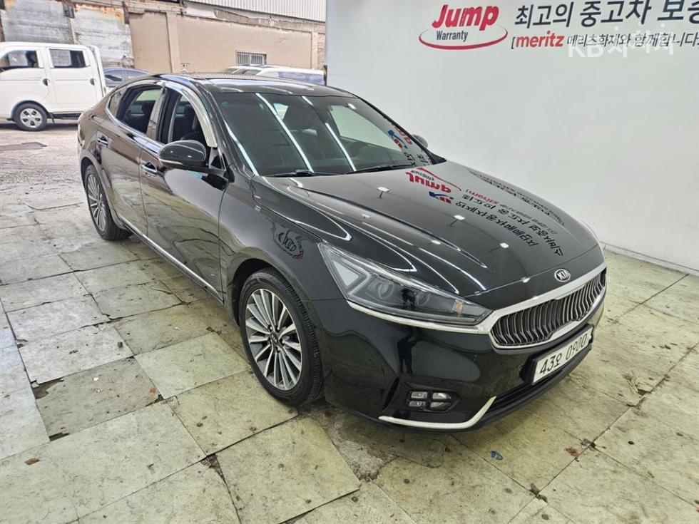 Kia K7 — miniaturë 3