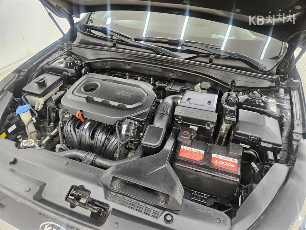 Kia K7 — miniaturë 9