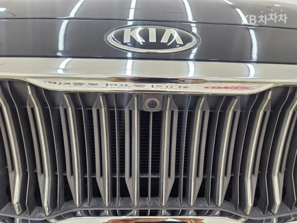 Kia K7 — miniaturë 12