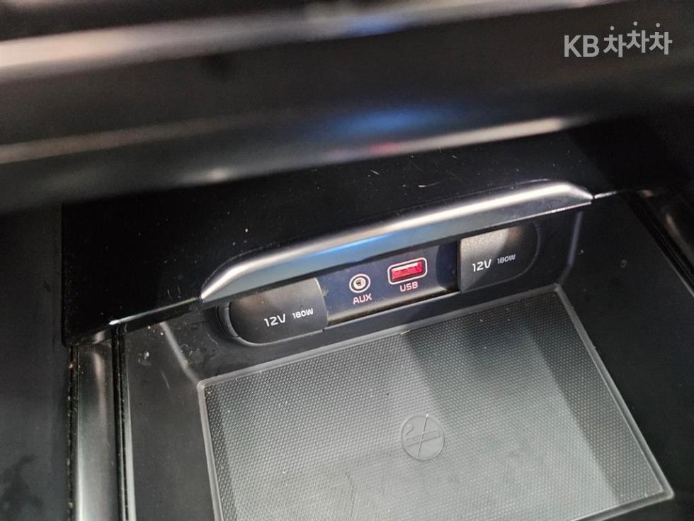 Kia K7 — miniaturë 17