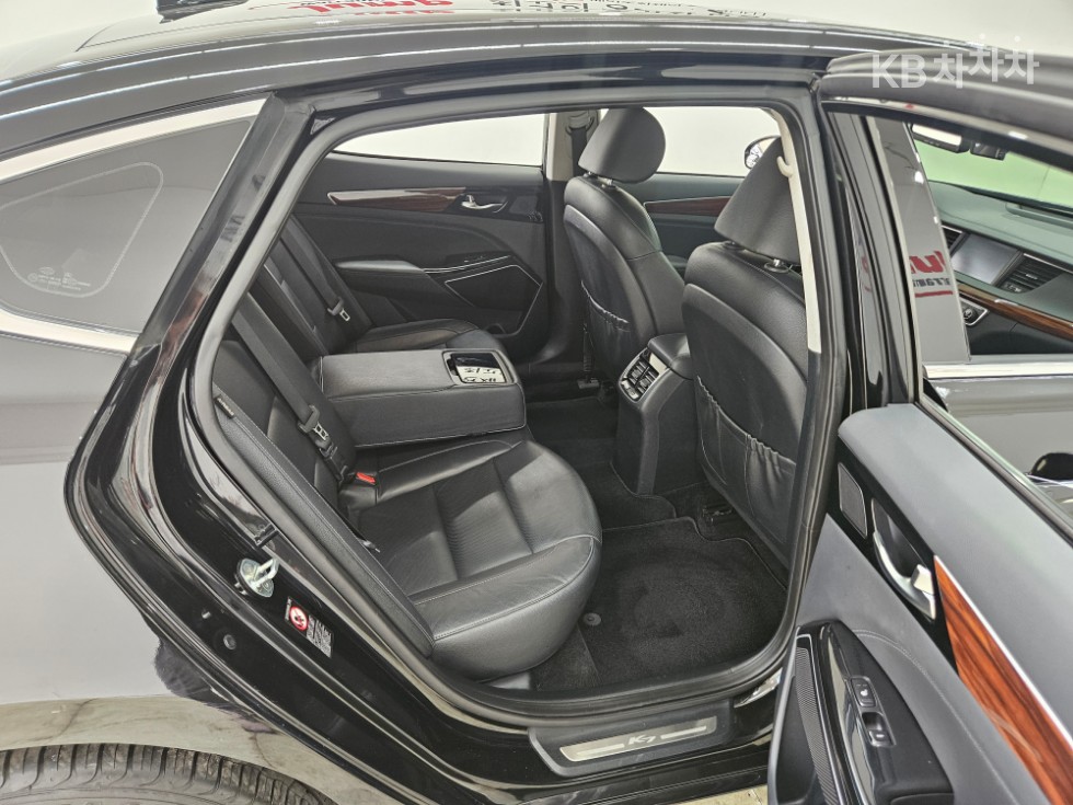 Kia K7 — miniaturë 27