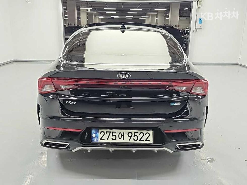 Kia K5 — miniaturë 3