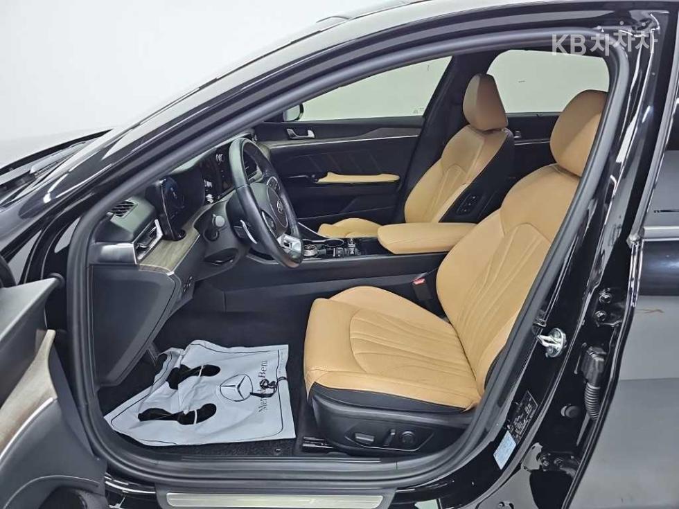 Kia K5 — miniaturë 11