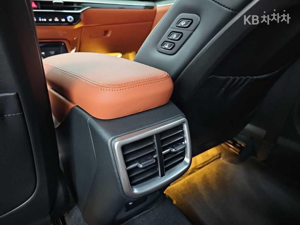 Kia K5 — miniaturë 14