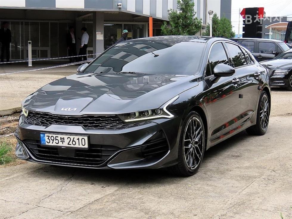 Kia K5 — miniaturë 2