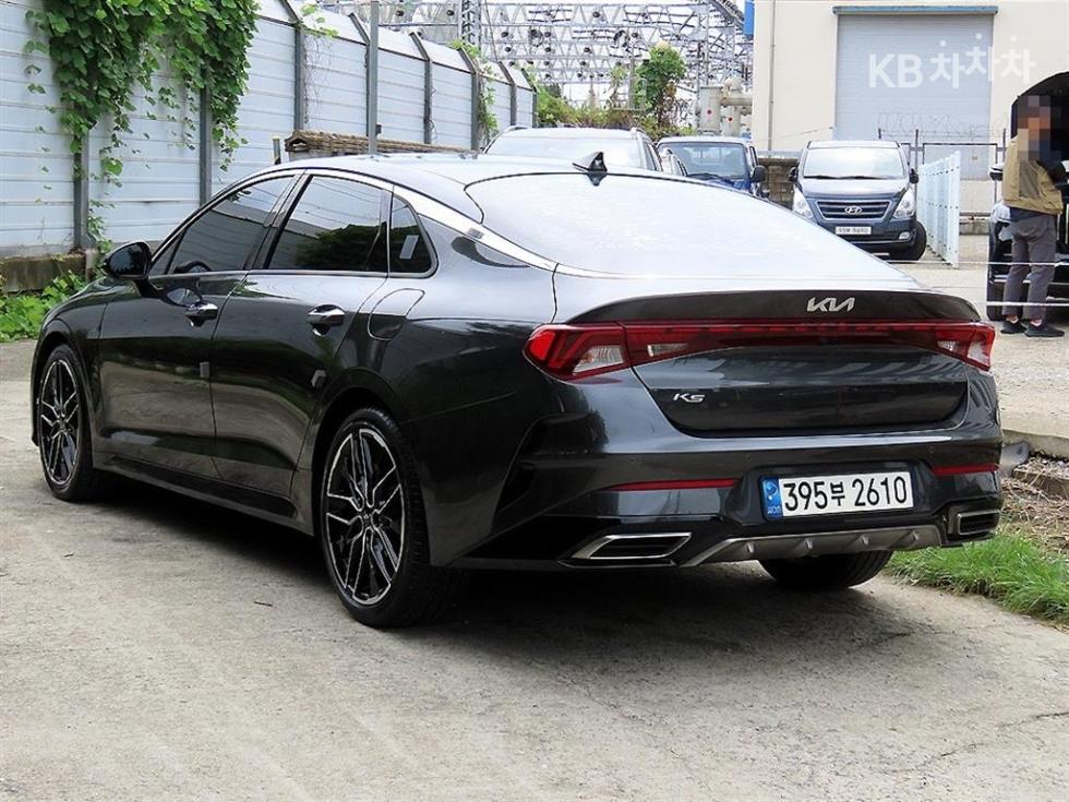 Kia K5 — miniaturë 3