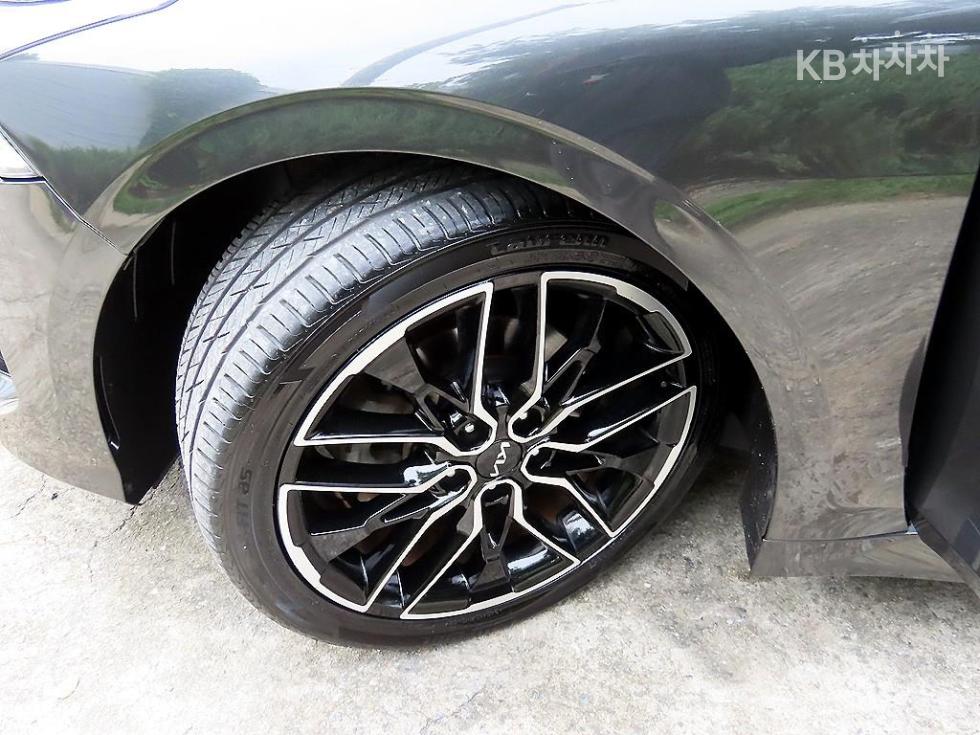 Kia K5 — miniaturë 20
