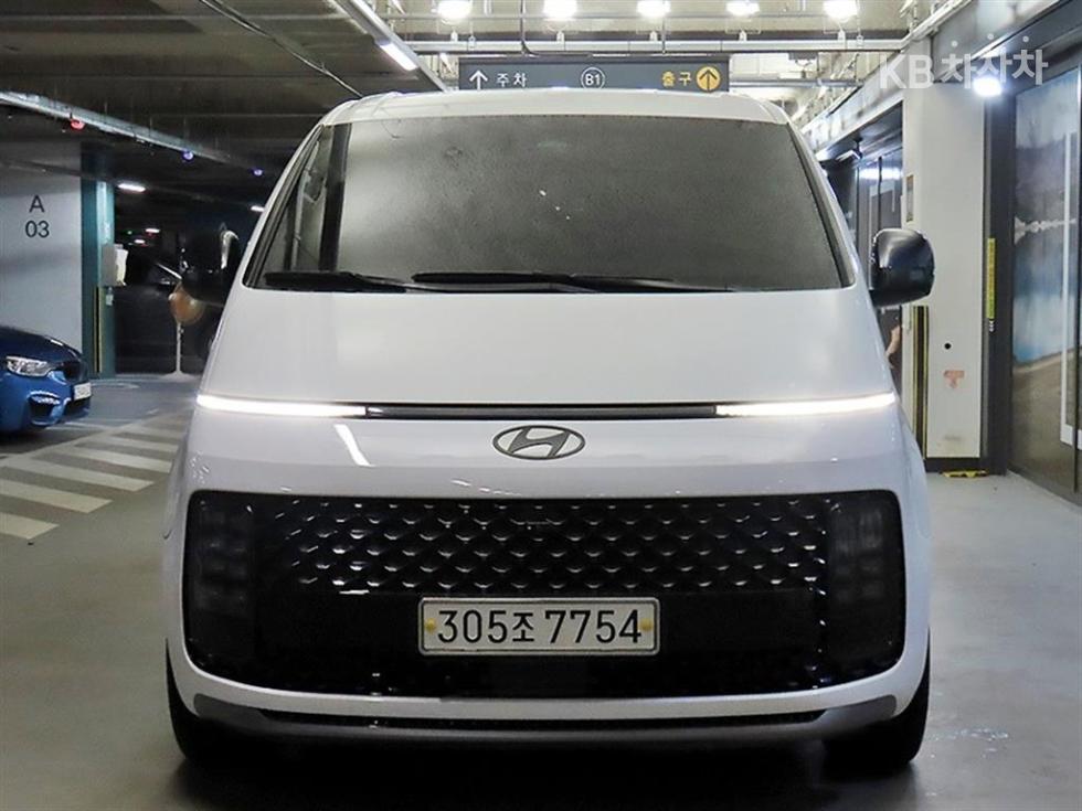 Hyundai Staria — miniaturë 2