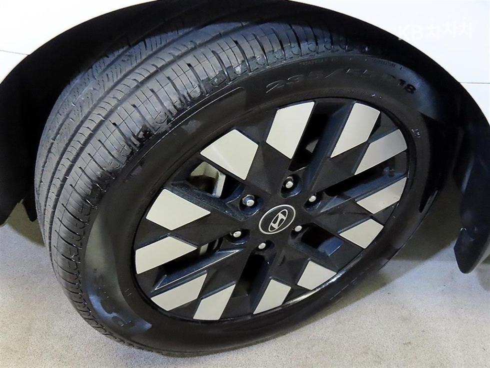 Hyundai Staria — miniaturë 20