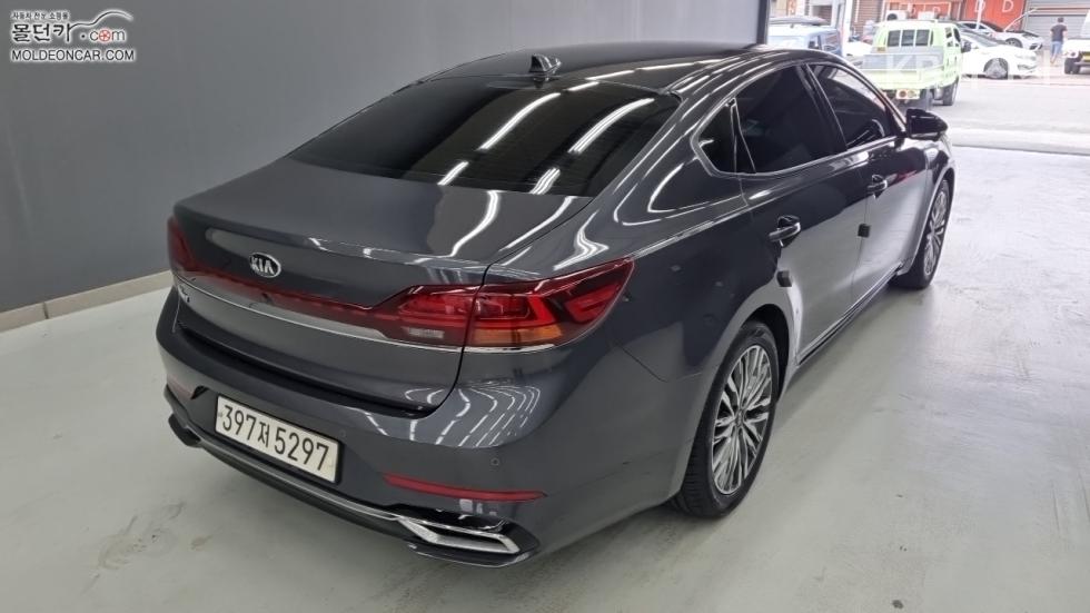Kia K7 — miniaturë 2