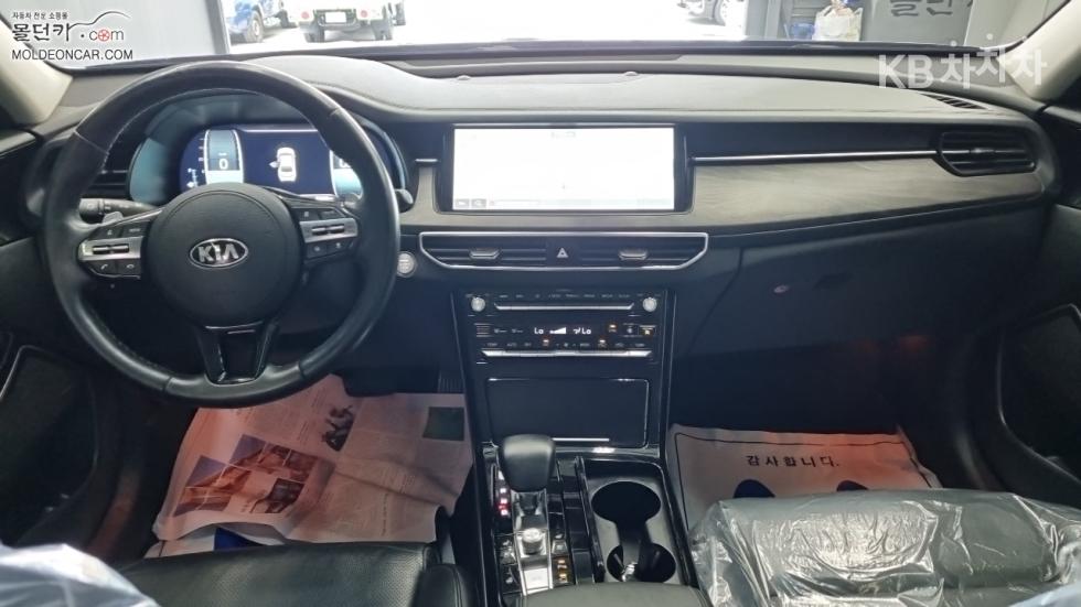 Kia K7 — miniaturë 7