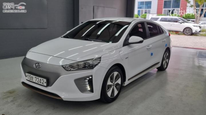 Hyundai IONIQ N — foto 1