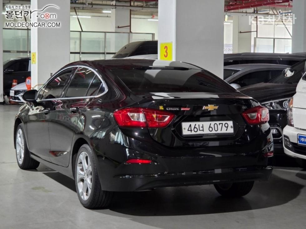 Chevrolet Cruze — miniaturë 4