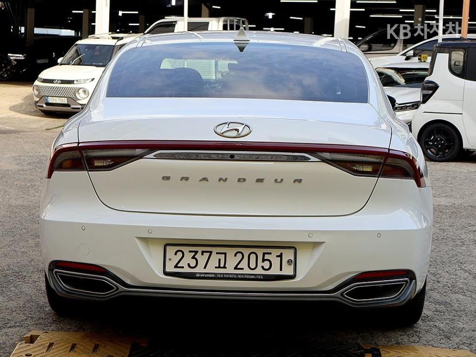 Hyundai Grandeur — miniaturë 3
