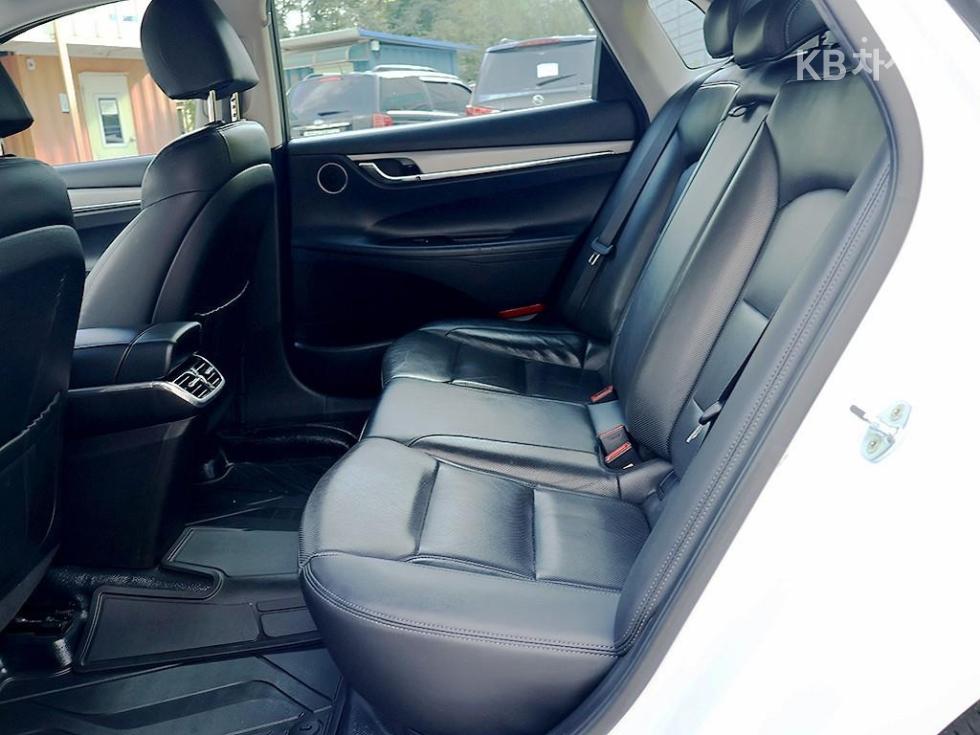 Hyundai Grandeur — miniaturë 13