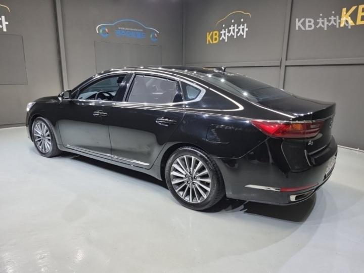 Kia K7 — miniaturë 4