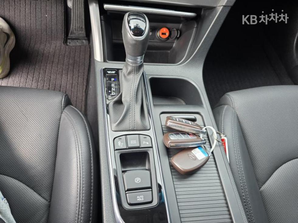 Hyundai Sonata — miniaturë 16
