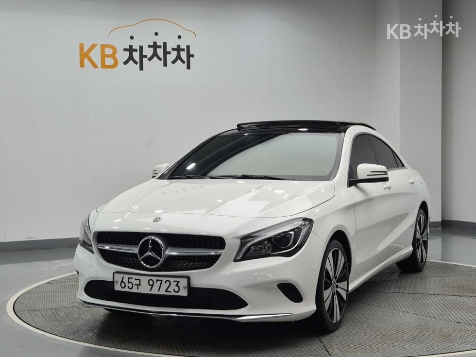 Mercedes-Benz CLA-Class