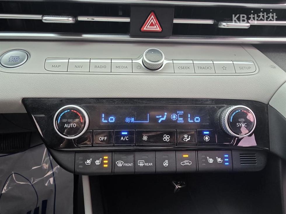 Hyundai Avante — miniaturë 9