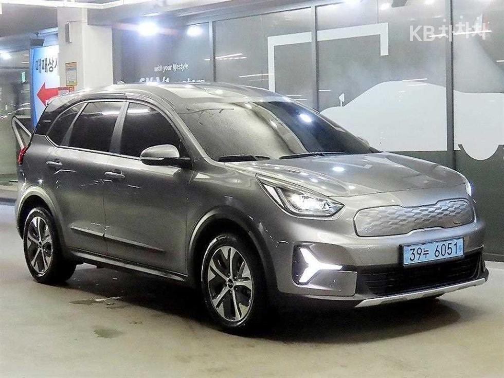 기아 니로 2023년식 기아 니로 플러스 EV 에어