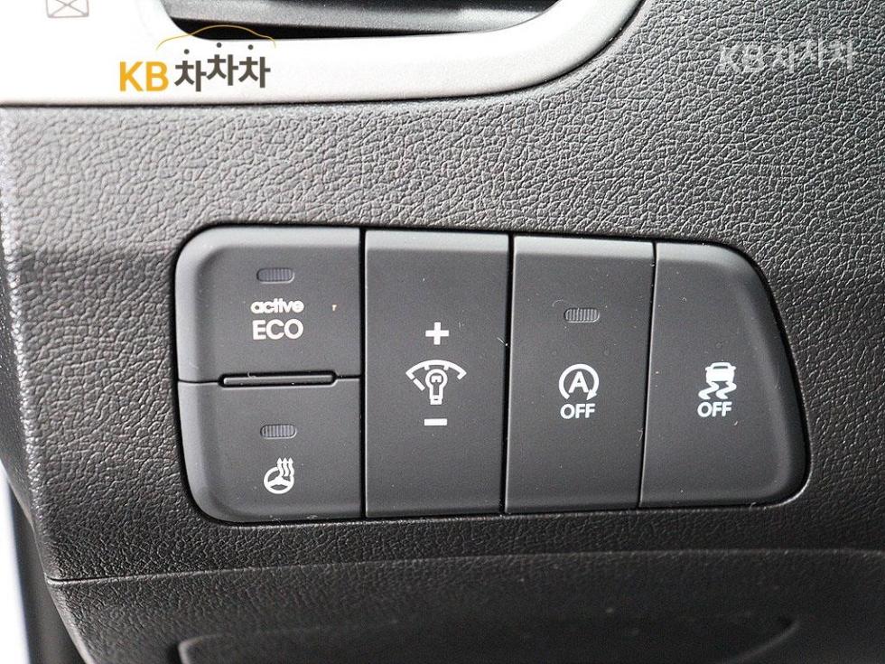 Hyundai Avante — miniaturë 12