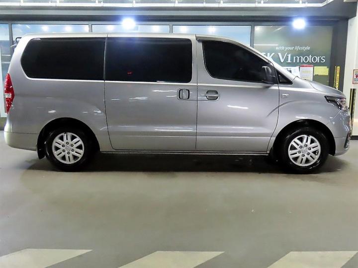 Hyundai Starex — miniaturë 3