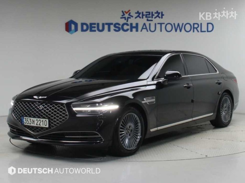 Genesis G90