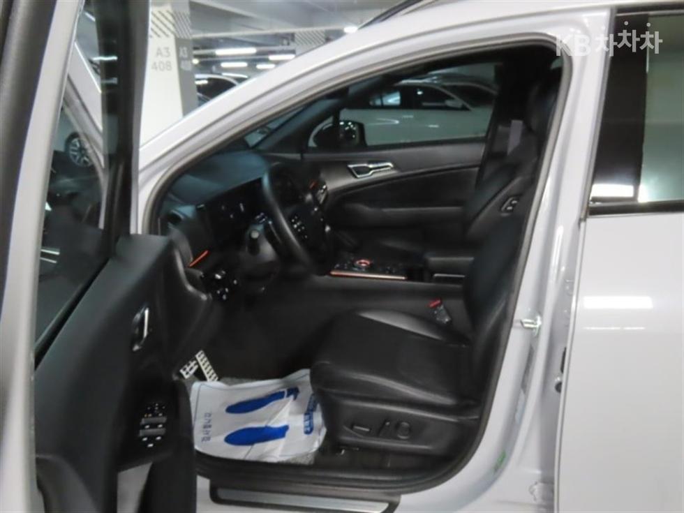 Kia Sportage — miniaturë 13