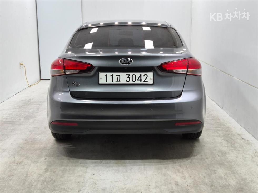 Kia K3 — miniaturë 3