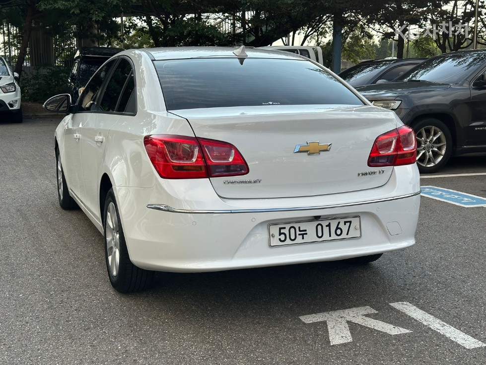 Chevrolet Cruze — miniaturë 6