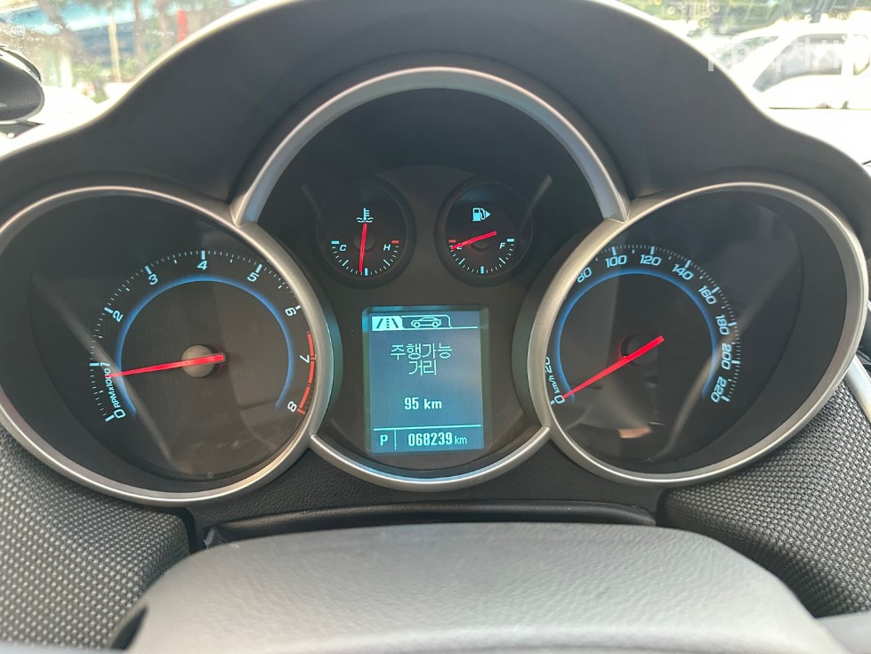 Chevrolet Cruze — miniaturë 18