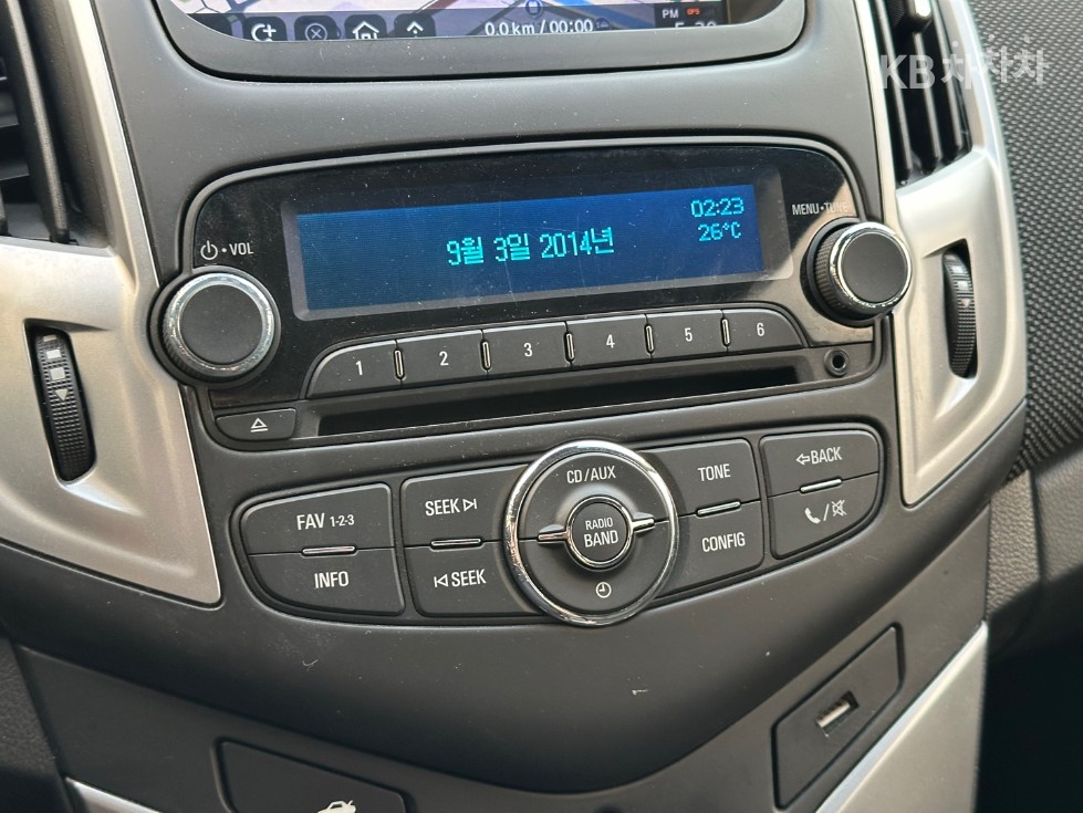 Chevrolet Cruze — miniaturë 22