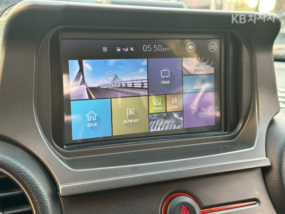 Kia Carens — miniaturë 19