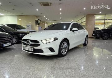 Mercedes-Benz A-klasse A220 Sedan — foto 1