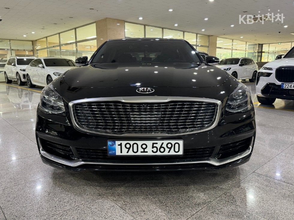 Kia K9 — miniaturë 2