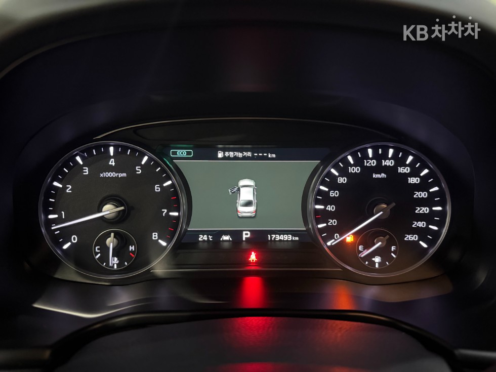 Kia K9 — miniaturë 11