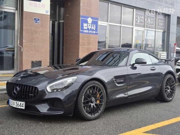 Mercedes-Benz AMG GT gt s — foto 1
