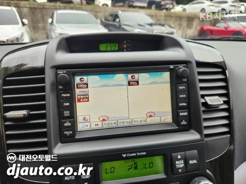 Kia Carnival — miniaturë 14