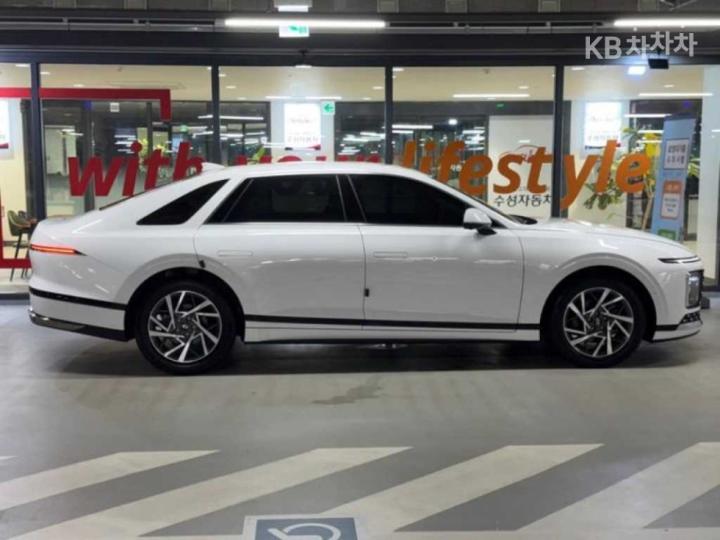 Hyundai Grandeur — miniaturë 3