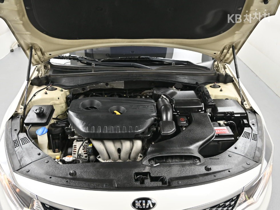 Kia K5 — miniaturë 6