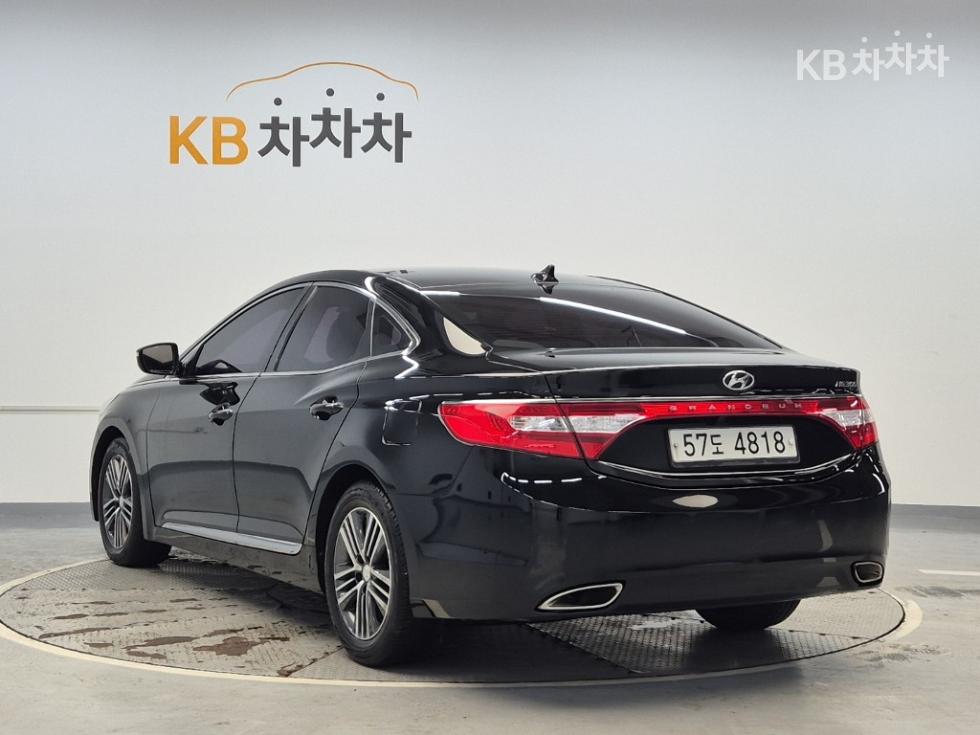 Hyundai Grandeur — miniaturë 2