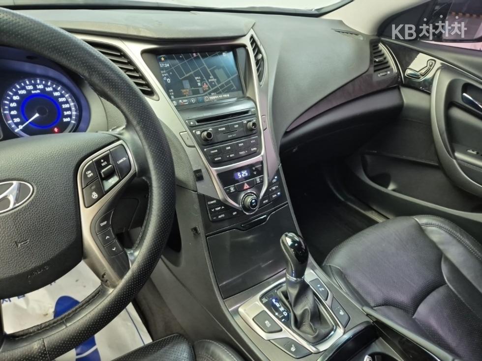 Hyundai Grandeur — miniaturë 10