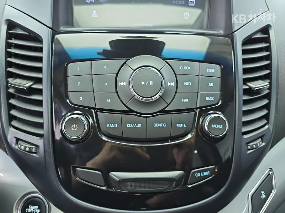 Chevrolet Orlando — miniaturë 10