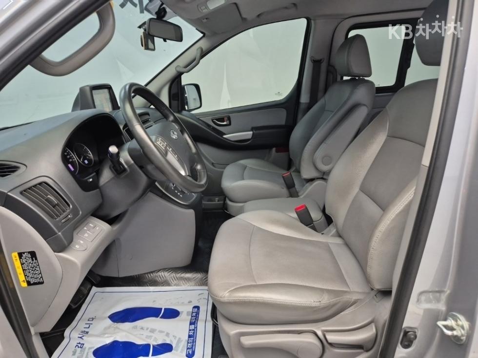 Hyundai Starex — miniaturë 11