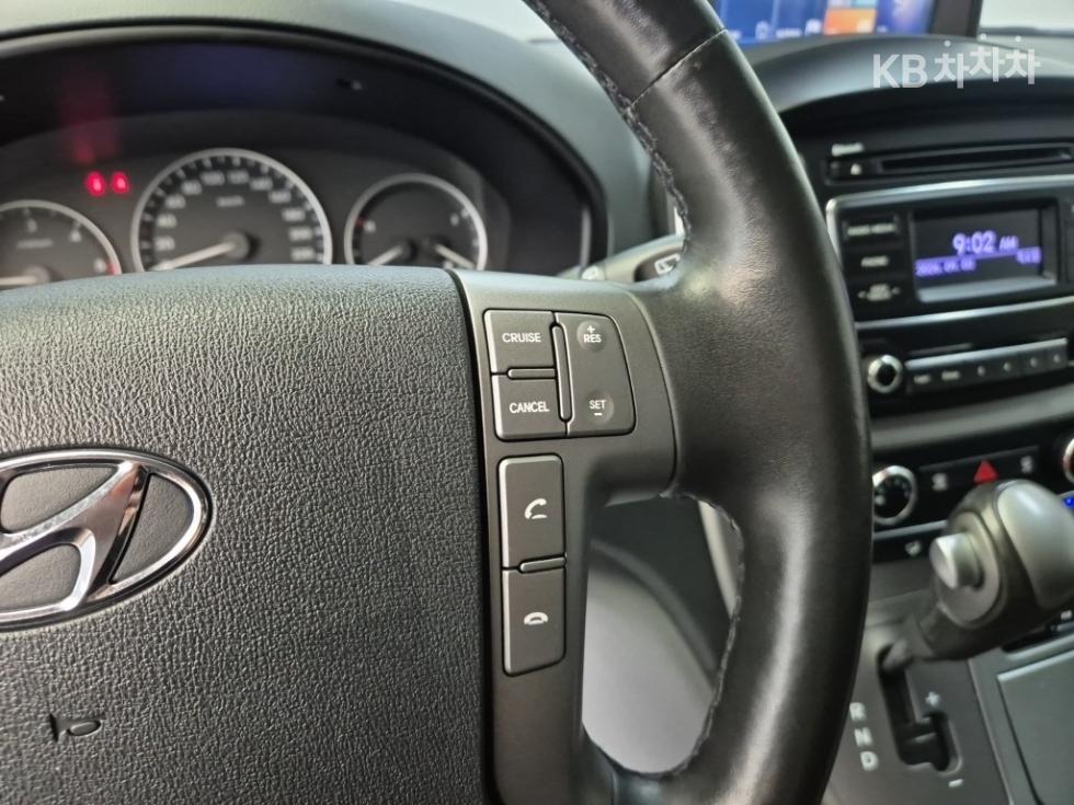 Hyundai Starex — miniaturë 15