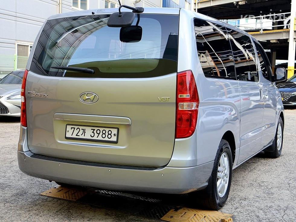 Hyundai Starex — miniaturë 4
